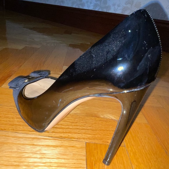 Salvatore Ferragamo Heels - Picture 7 of 9